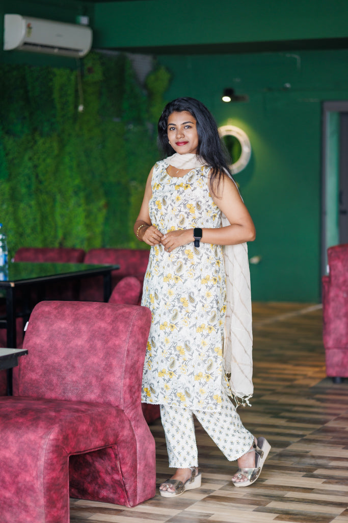 Cream floral kota dupatta Jaipur cotton kurta suit (sleeves attached)