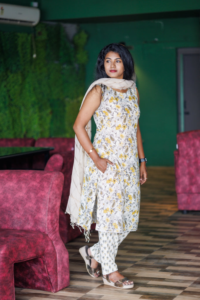 Cream floral kota dupatta Jaipur cotton kurta suit (sleeves attached)