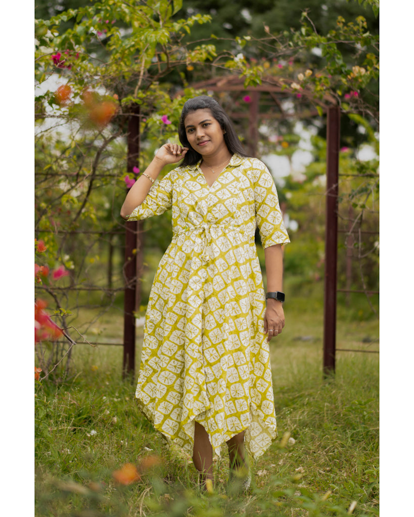 Cream green floral cotton maternity wear with feeding zippers