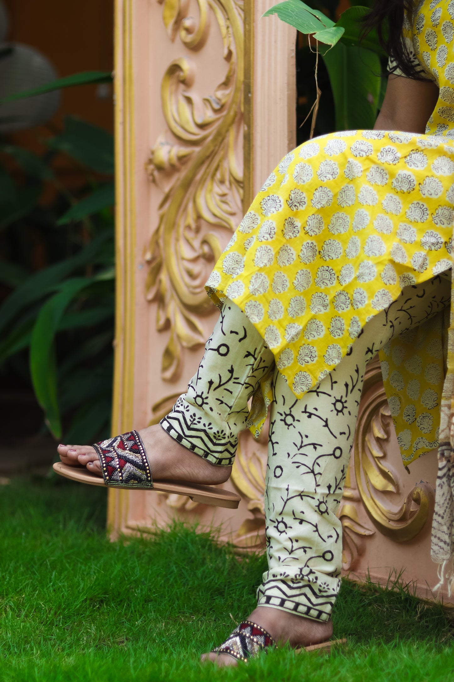 Floral yellow print Jaipur cotton women kurta set