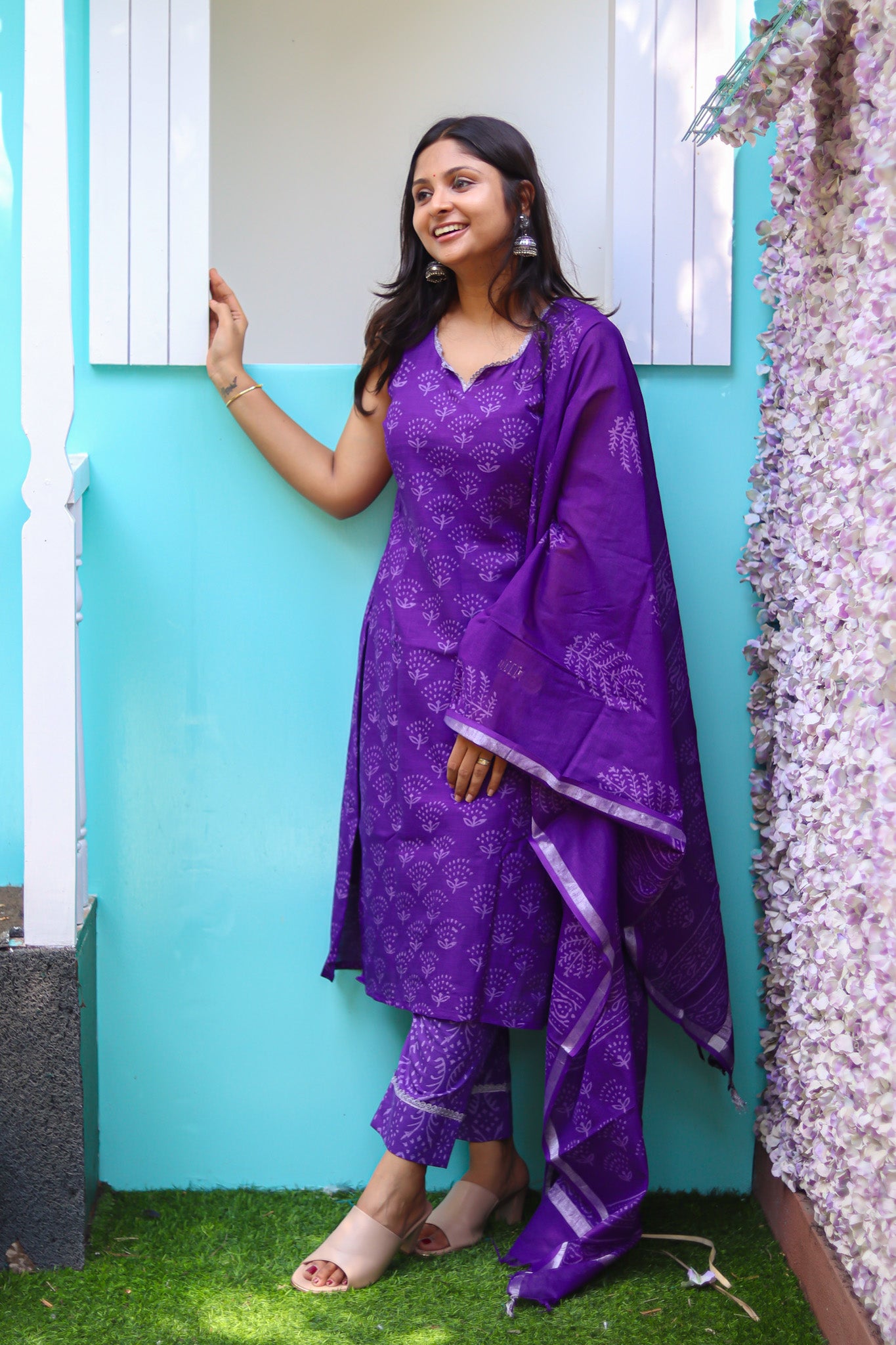 Purple linen cotton workwear kurta sets with lining