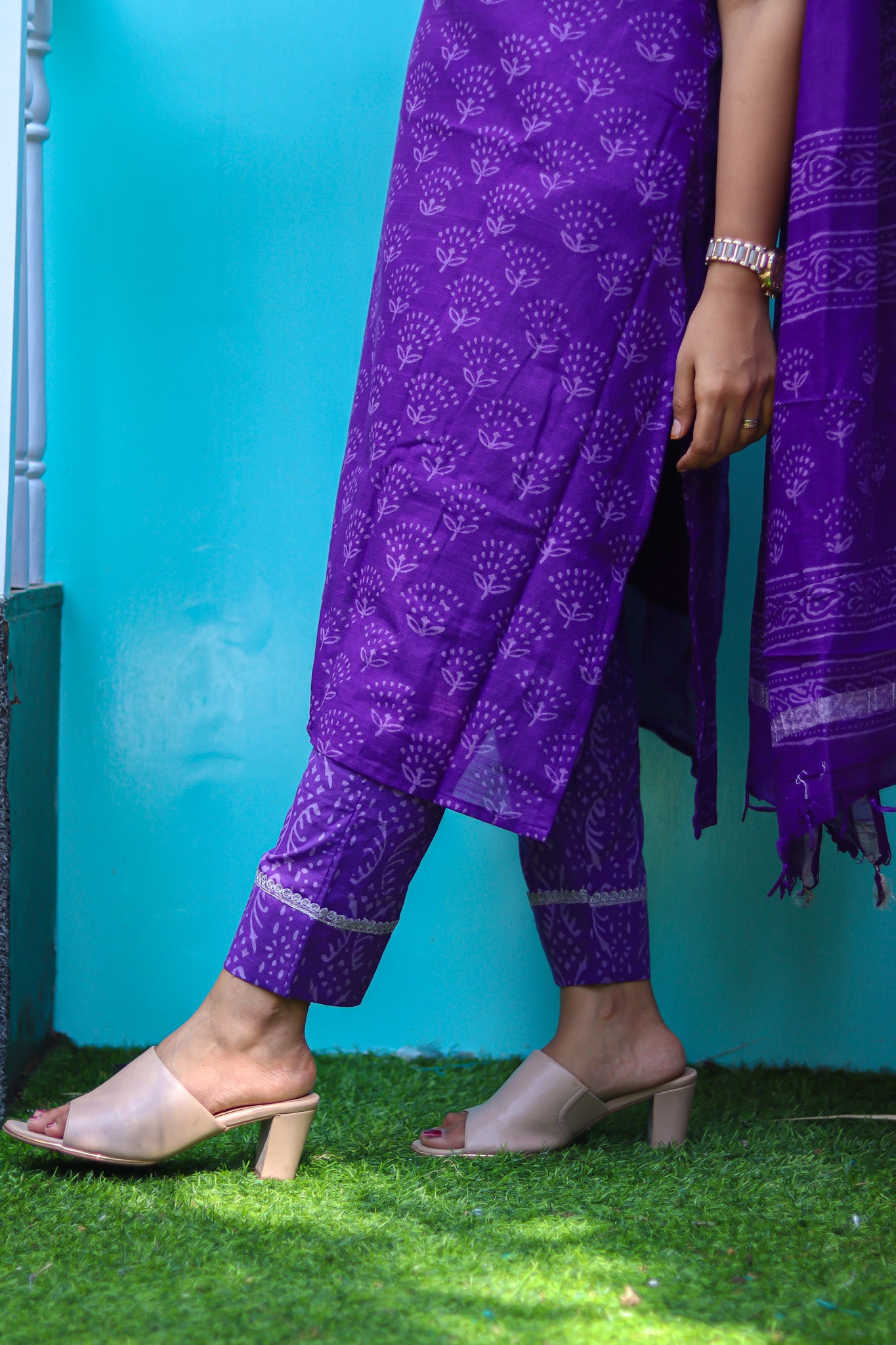 Purple linen cotton workwear kurta sets with lining