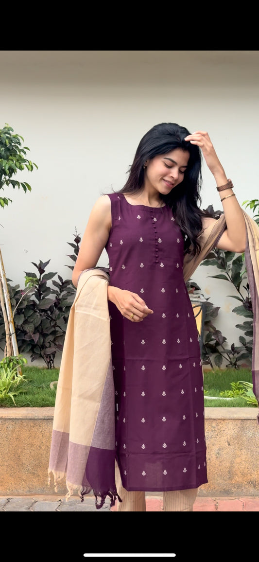 Plum burgundy pure cotton handloom women kurta set