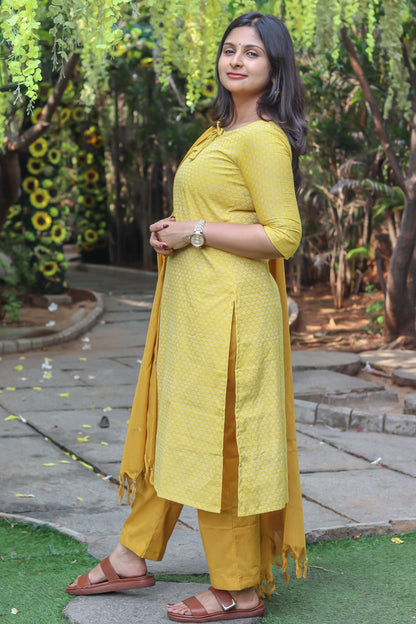 Mustard pure cotton handloom women kurta set