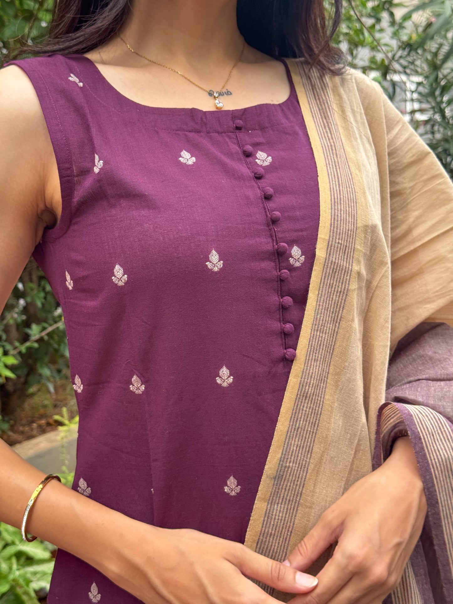 Plum burgundy pure cotton handloom women kurta set