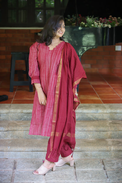 Maroon pure cotton handloom women kurta set