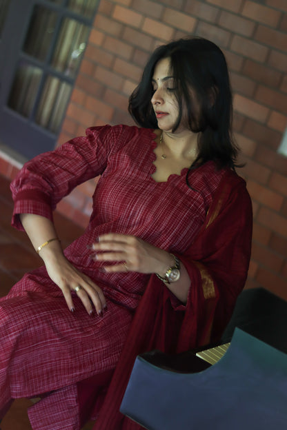 Maroon pure cotton handloom women kurta set