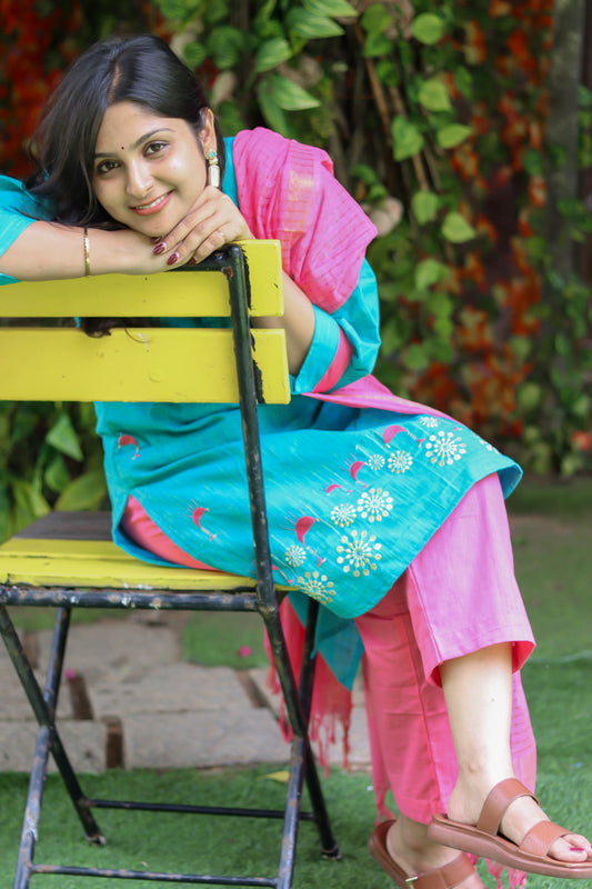 Pink and blue pure cotton handloom women kurta set