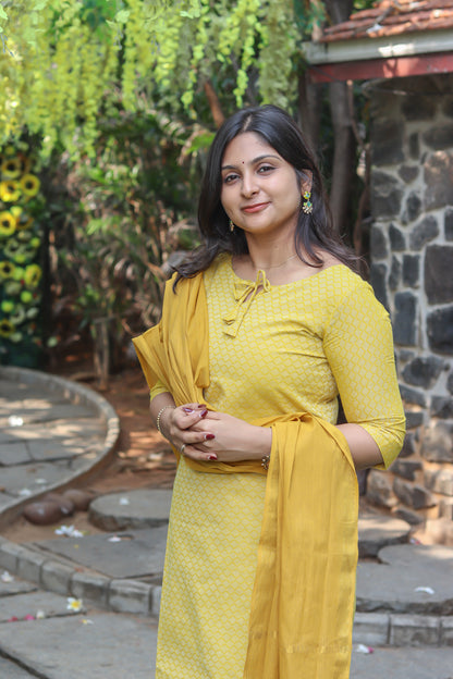 Mustard pure cotton handloom women kurta set