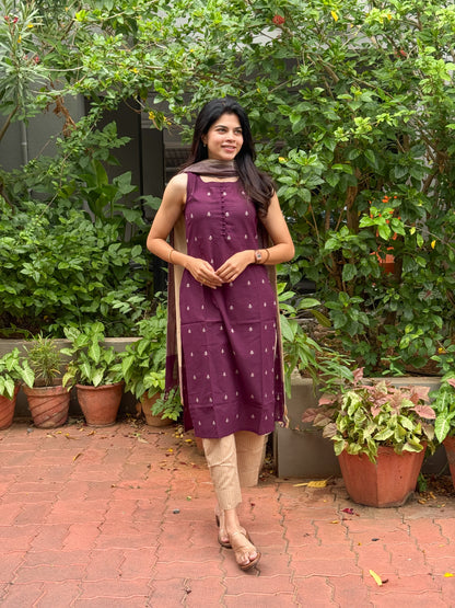 Plum burgundy pure cotton handloom women kurta set