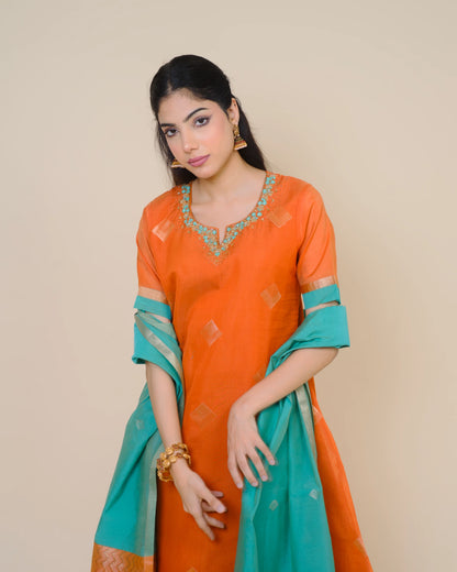 Sunset Rusty Silk Cotton Handloom Aari Work Kurta Set