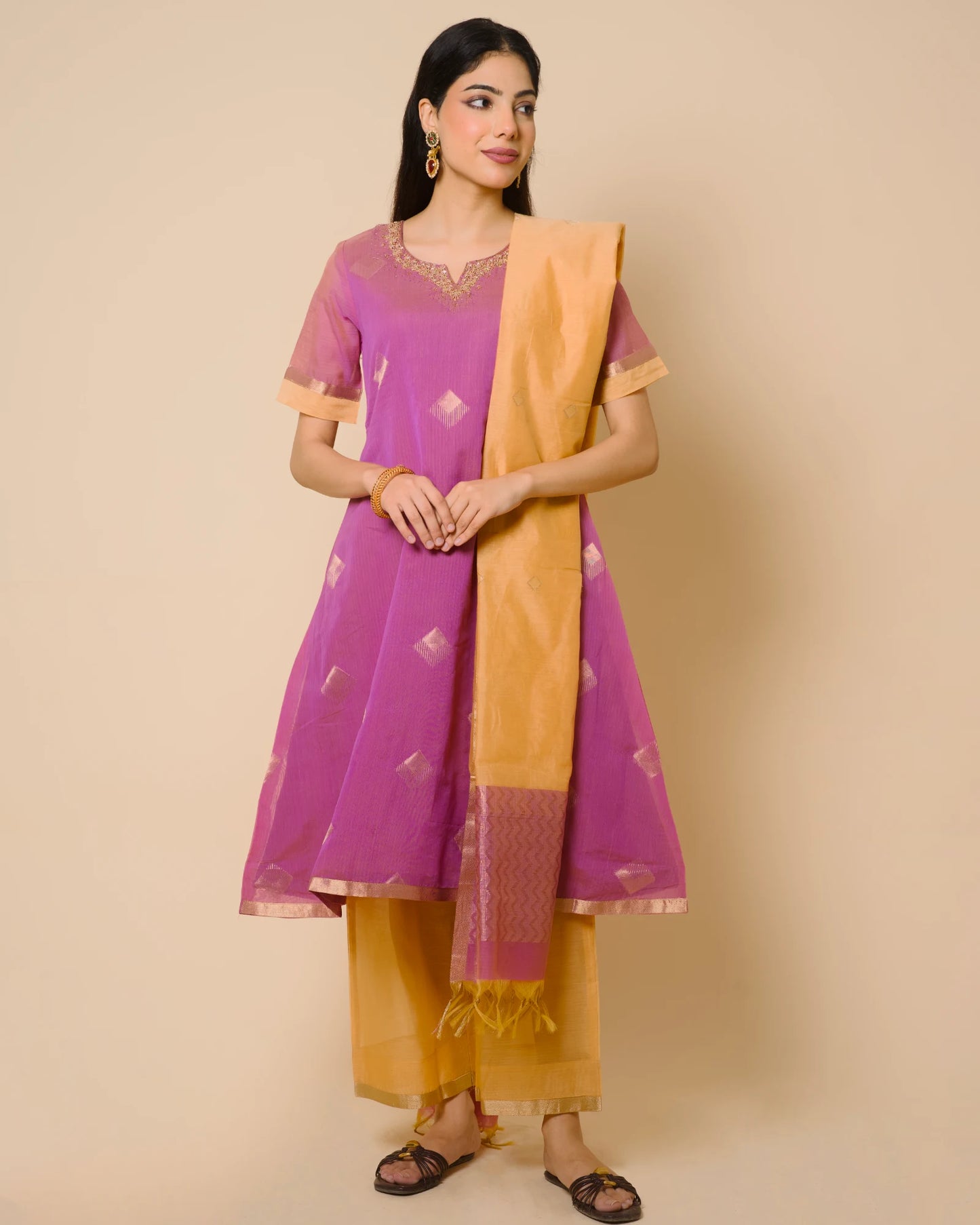 Orchid Pink Silk Cotton Handcrafted Aari Work Kurta Set