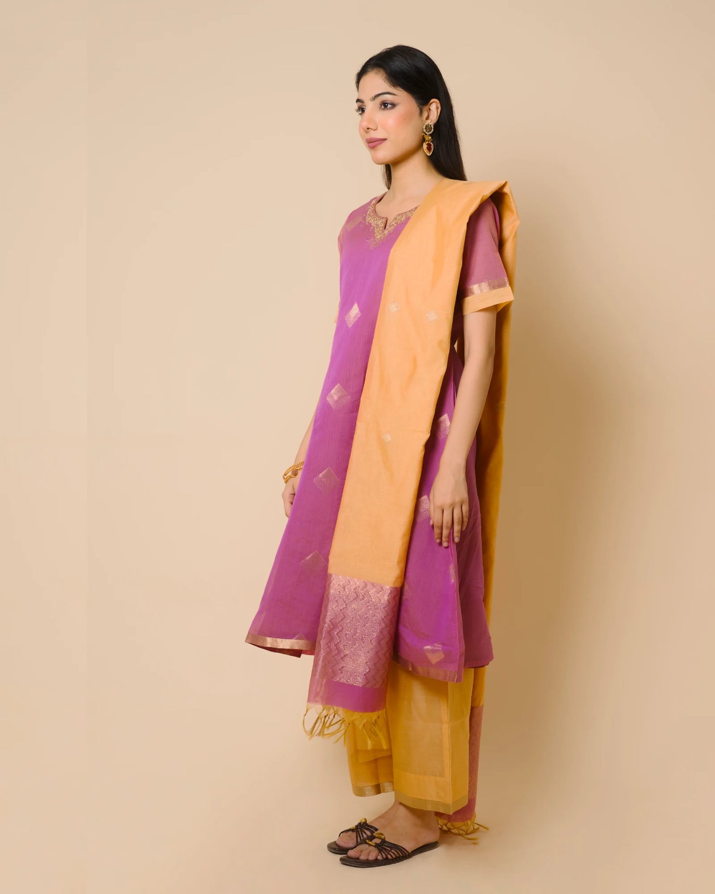 Orchid Pink Silk Cotton Handcrafted Aari Work Kurta Set