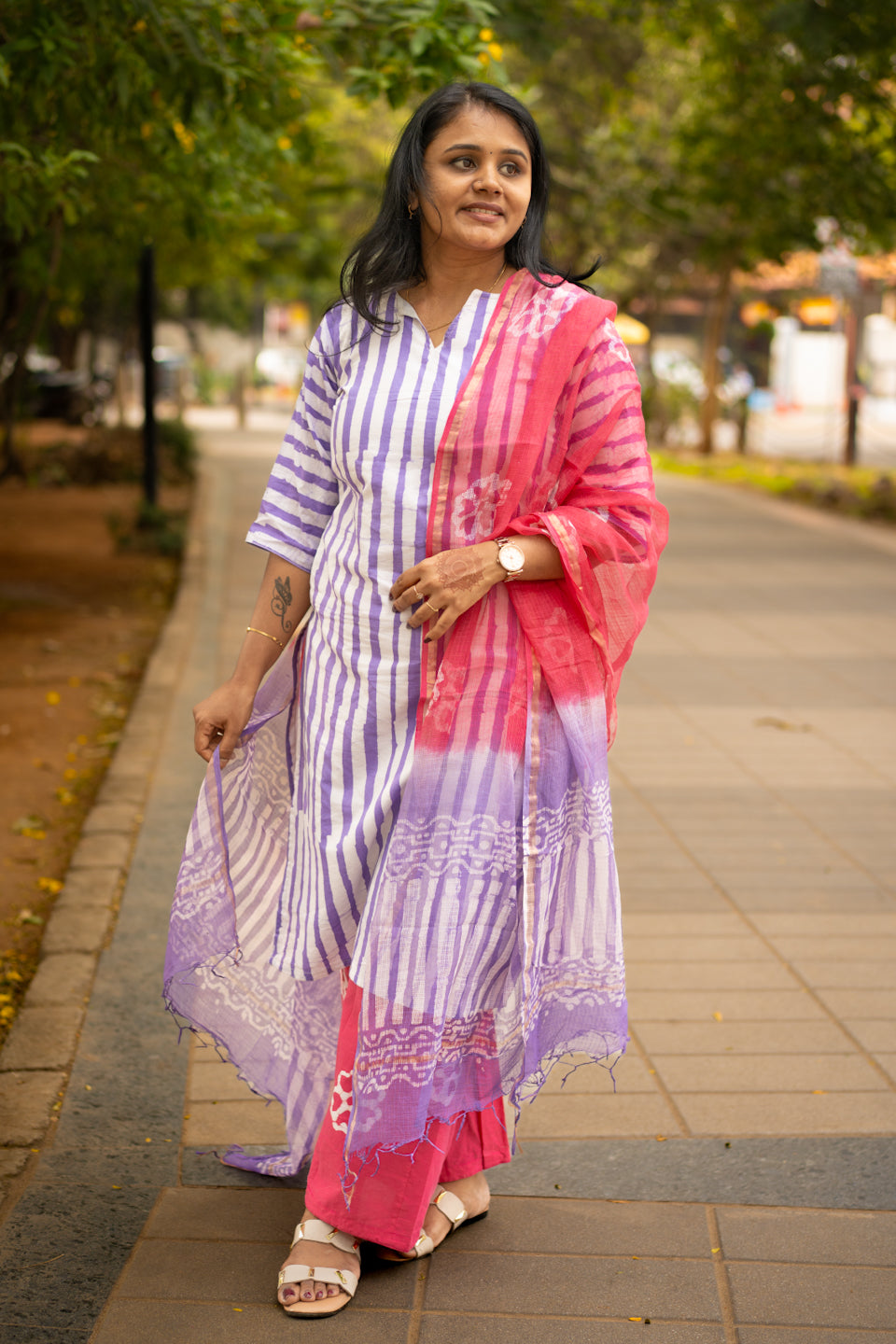 OliveDrab Women’s Lavender & Pink Striped Cotton Kurta Set with Dupatta