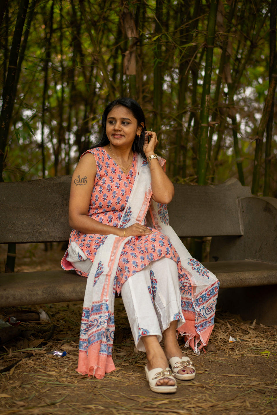 Peach floral Jaipur linen cotton suit (sleeves attached)