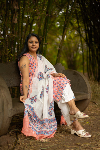 Peach floral Jaipur linen cotton suit (sleeves attached)