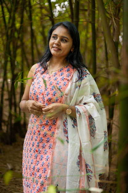 Peach floral Jaipur linen cotton suit (sleeves attached)