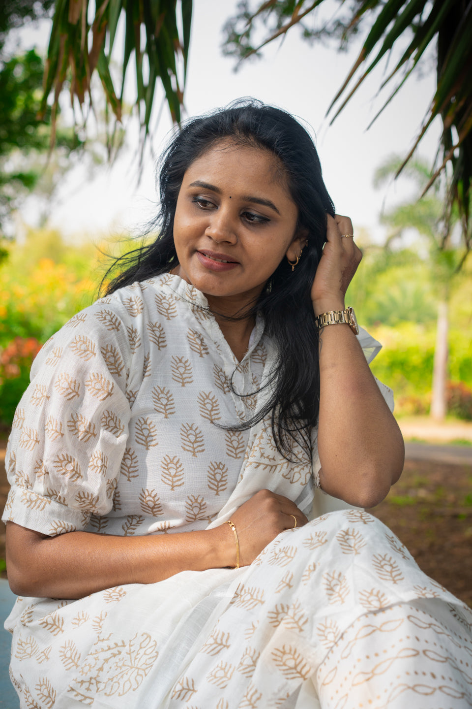 Off-white linen cotton kurta suit with lining