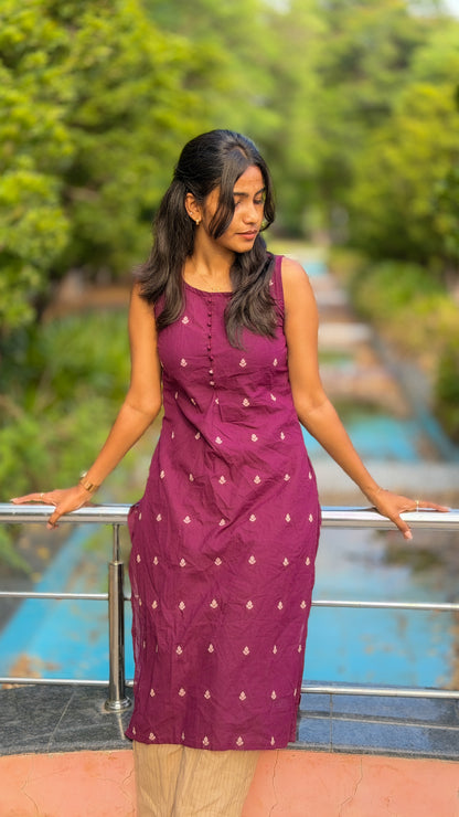 Plum burgundy pure cotton handloom women kurta set
