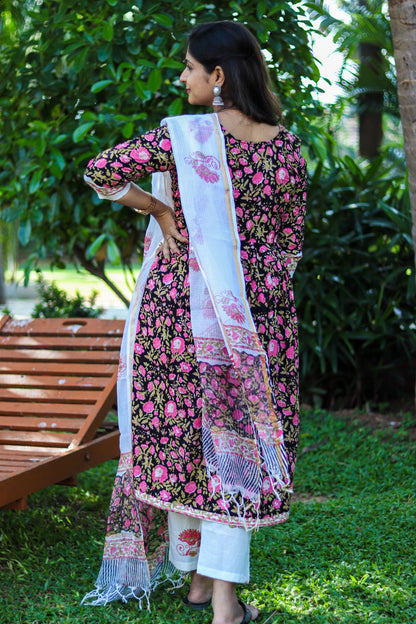 Black floral white Jaipur cotton kurta set with Kota doria dupatta