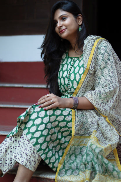 Green yellow Jaipur cotton kurta set with Kota doria dupatta