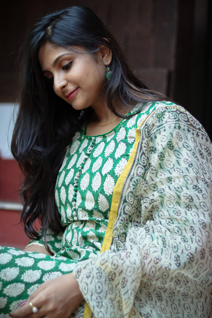 Green yellow Jaipur cotton kurta set with Kota doria dupatta