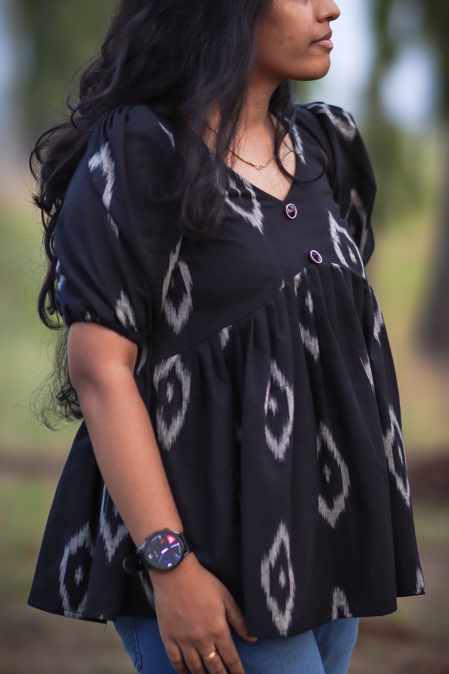 Women Black ikat cotton Alya cut tops