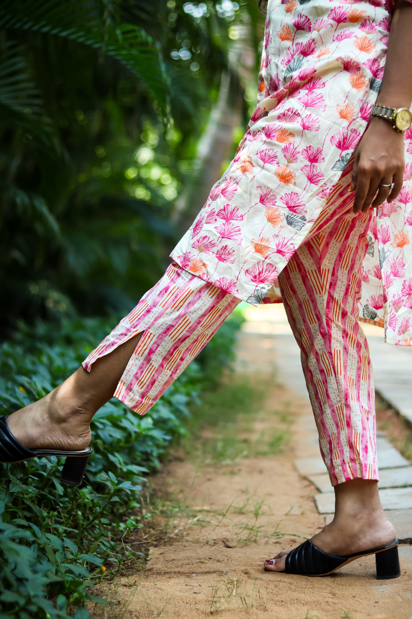 Pink floral pure Cotton kurta sets