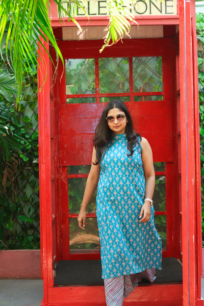 Blue pure cotton kurta set (sleeves attached)