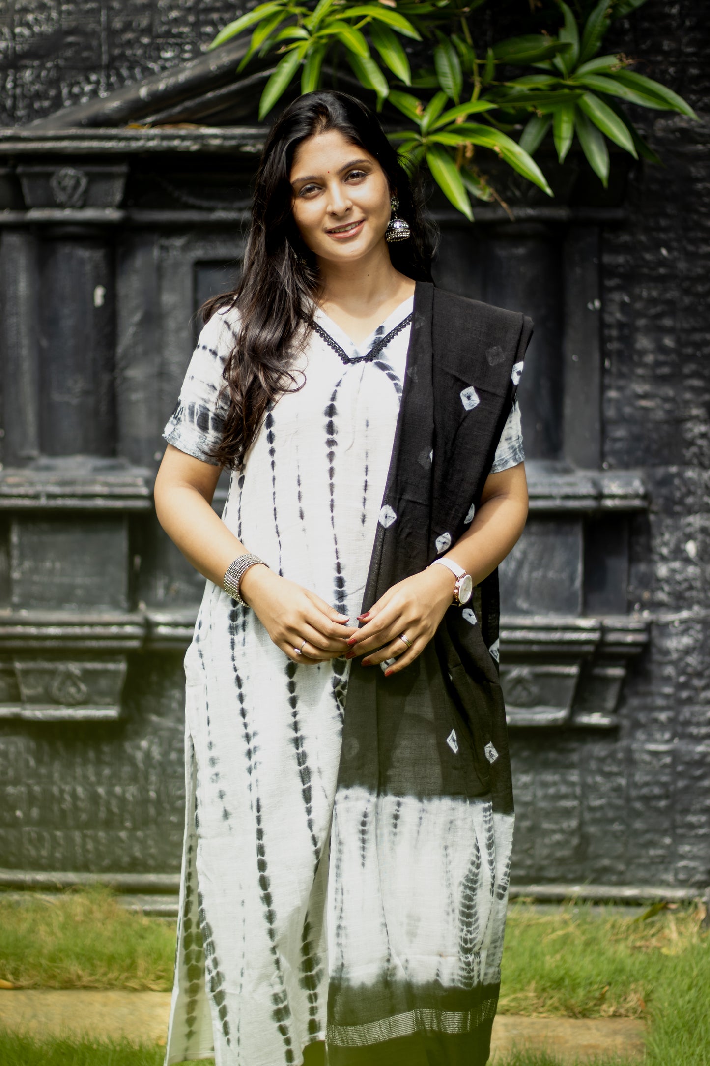 Black & white pure linen cotton women kurta set