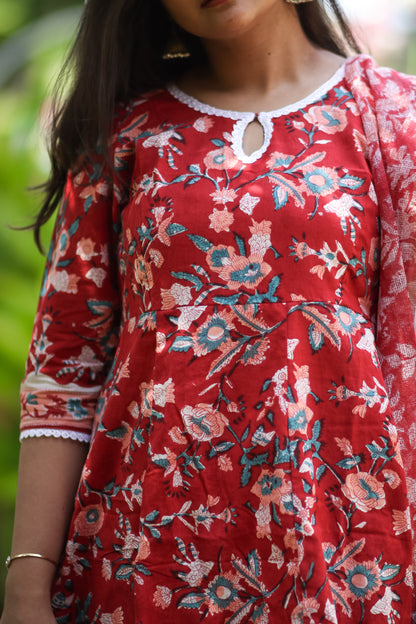 Red and white floral pure cotton kurta set with Kota Doria dupatta