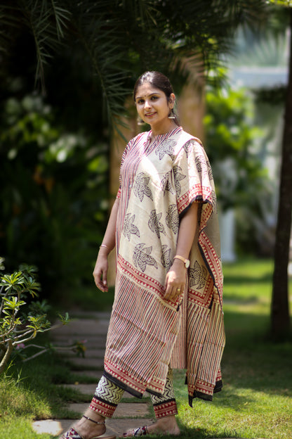 Striped & floral pure cotton women kurta set