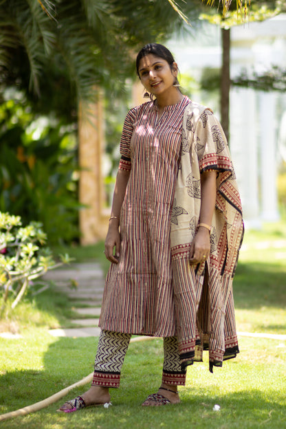 Striped & floral pure cotton women kurta set