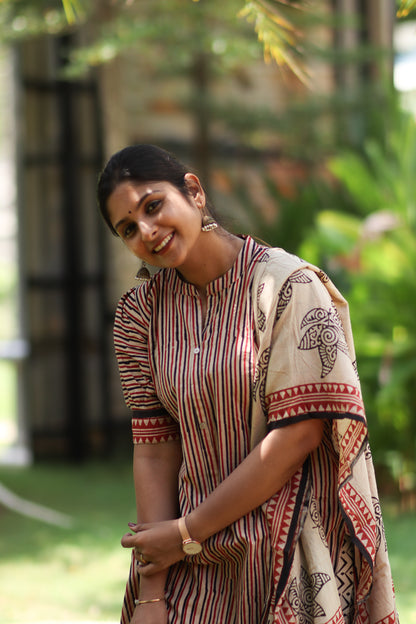 Striped & floral pure cotton women kurta set