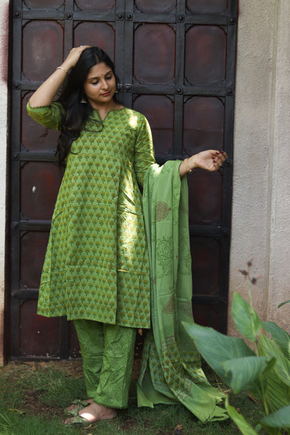 Olive women pure cotton kurta sets