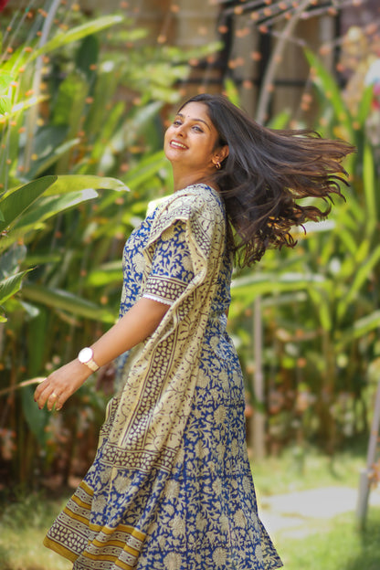 Floral blue Jaipur cotton women kurta set