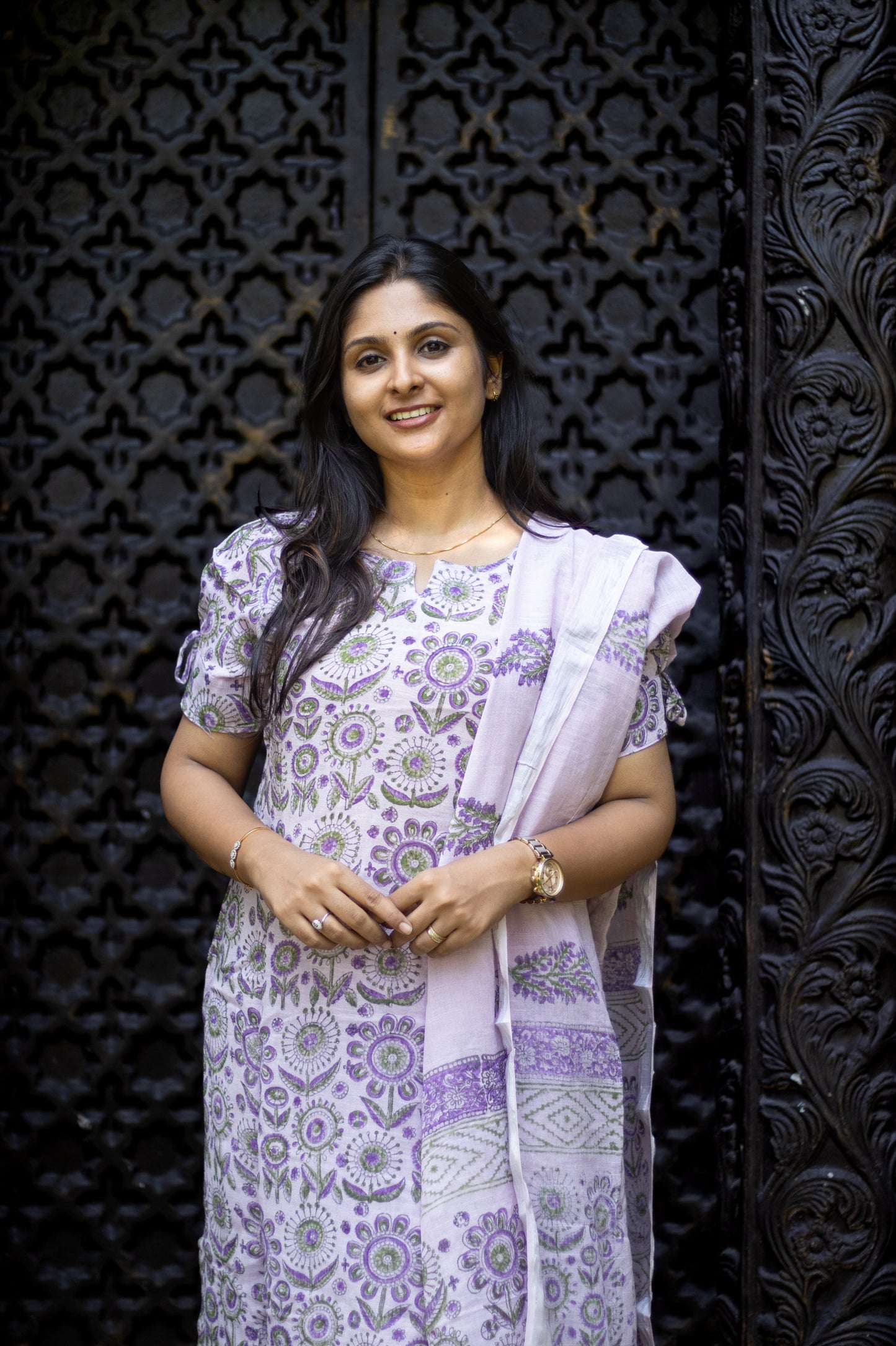 Mauve floral linen cotton women kurta set