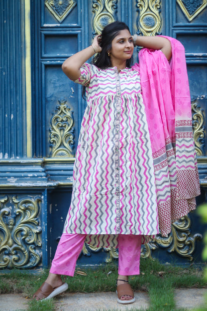 Cream pink pure cotton women kurta set