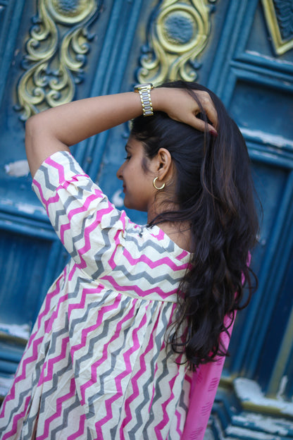 Cream pink pure cotton women kurta set