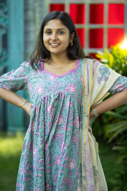 Floral pink and cream pure Jaipur cotton kurta set