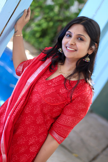 Cherry red linen cotton workwear kurta sets with lining