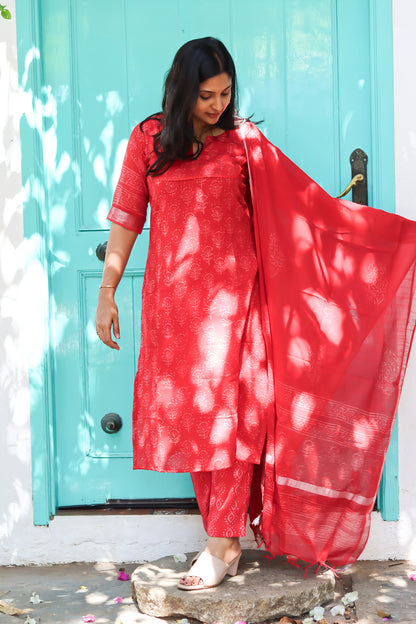 Cherry red linen cotton workwear kurta sets with lining