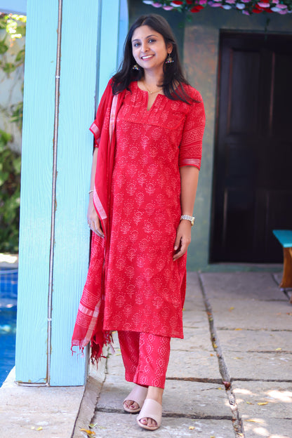 Cherry red linen cotton workwear kurta sets with lining