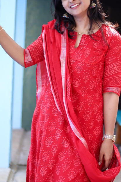 Cherry red linen cotton workwear kurta sets with lining