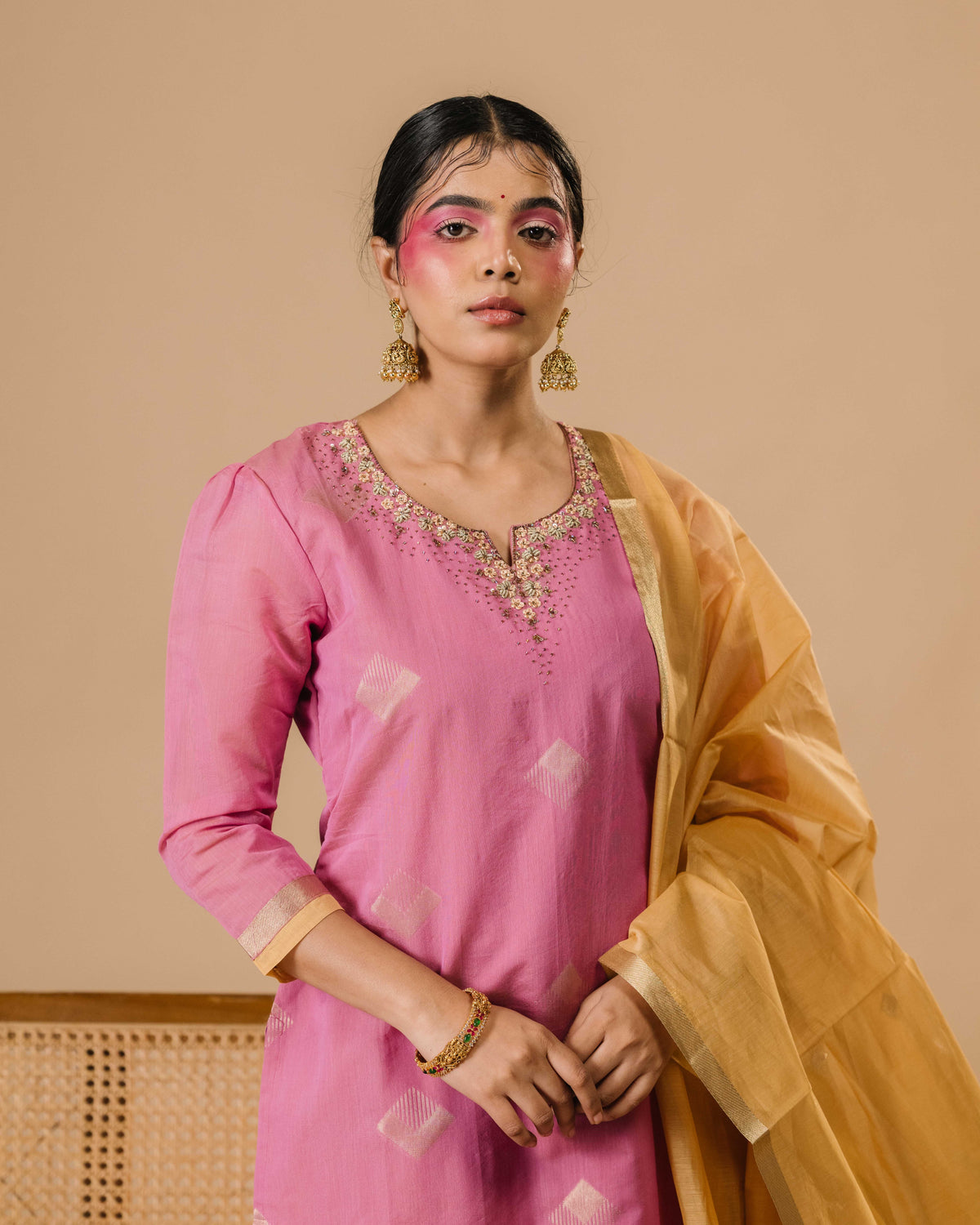 Orchid Pink Silk Cotton Handcrafted Aari Work Kurta Set