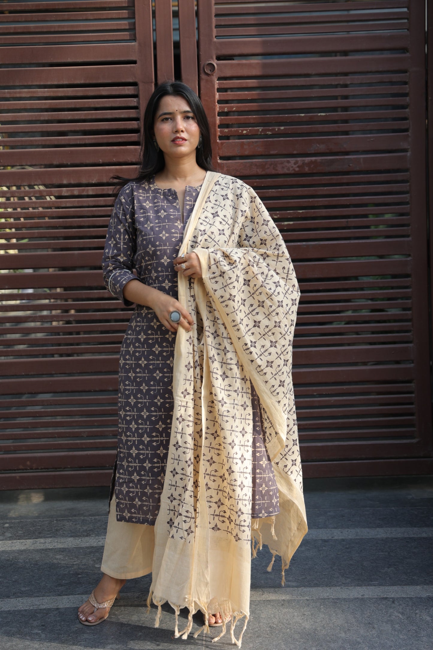 Dark grey & cream pure cotton printed handloom women kurta set